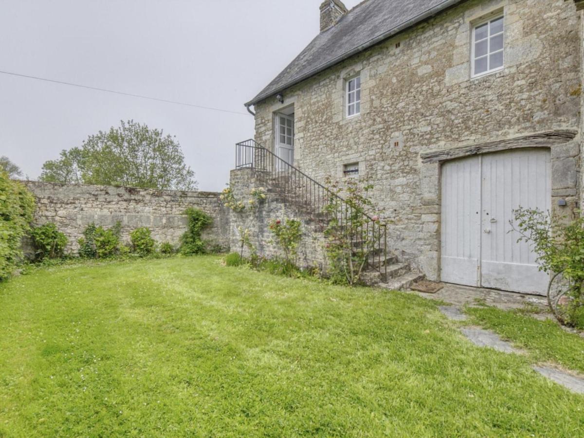 Holiday Home Omaha Beach With Garden Aignerville Exterior foto